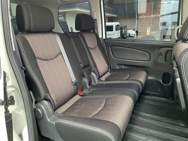 Nissan SERENA 2014 7689013-7