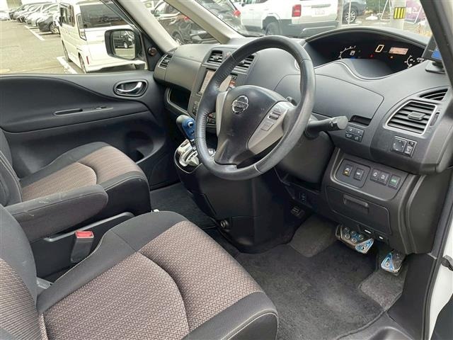 Nissan SERENA 2014 7689013-8