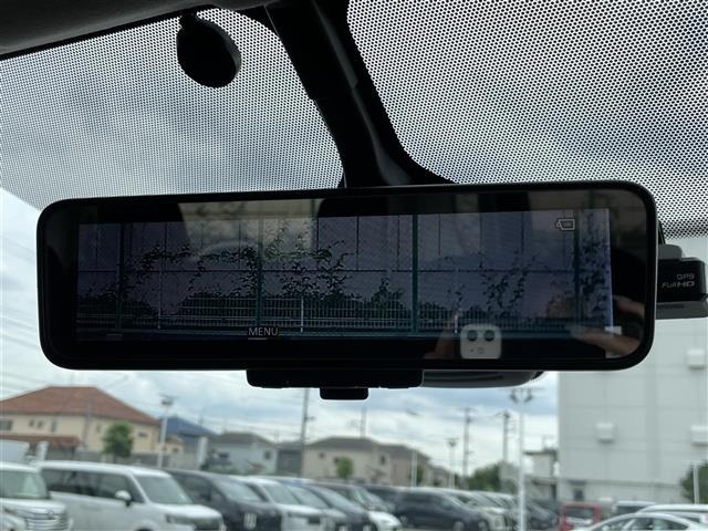 Nissan SERENA 2018 7689045-17