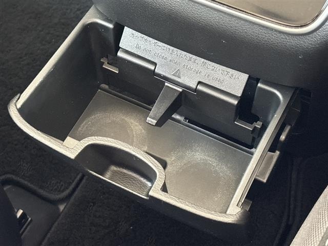 Nissan SERENA 2022 7689052-18