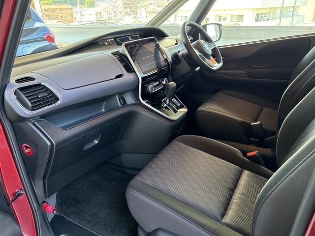 Nissan SERENA 2022 7689052-2