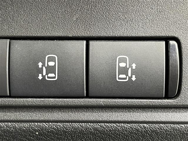 Nissan SERENA 2023 7689054-3