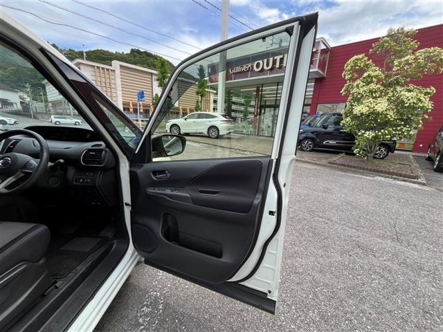 Nissan SERENA 2018 7689055-6