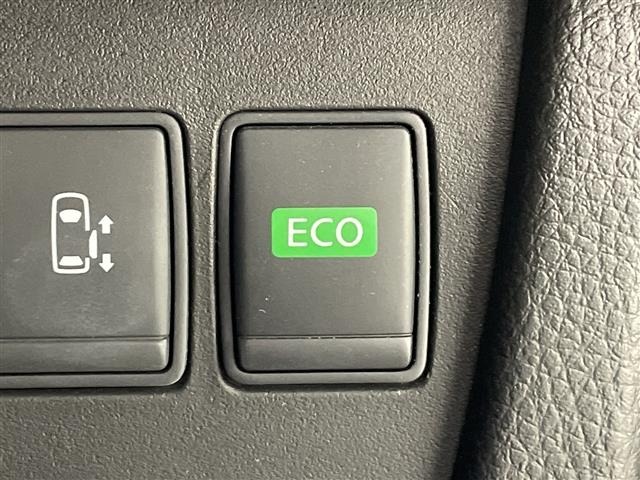Nissan SERENA 2015 7689056-1