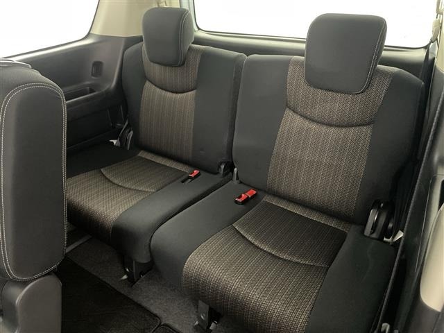 Nissan SERENA 2015 7689056-6