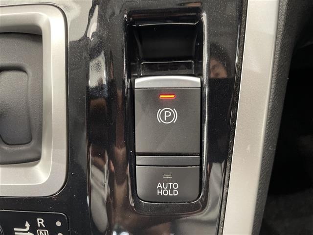 Nissan SERENA 2018 7689058-2