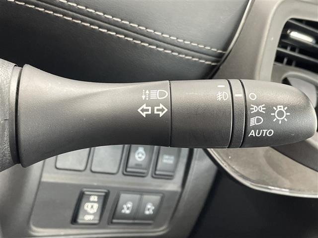 Nissan SERENA 2018 7689058-9
