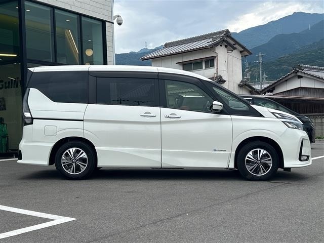 Nissan SERENA 2022 7689059-22