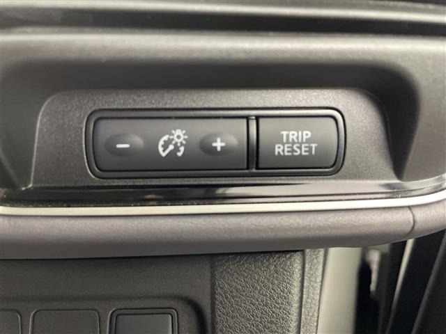 Nissan SERENA 2022 7689064-21