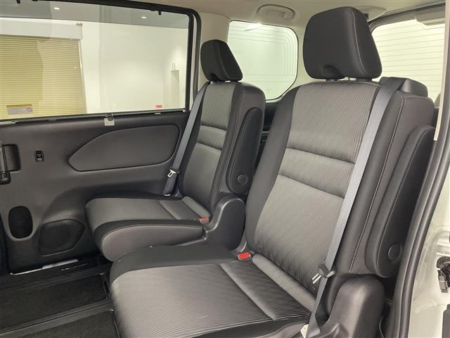 Nissan SERENA 2022 7689064-9