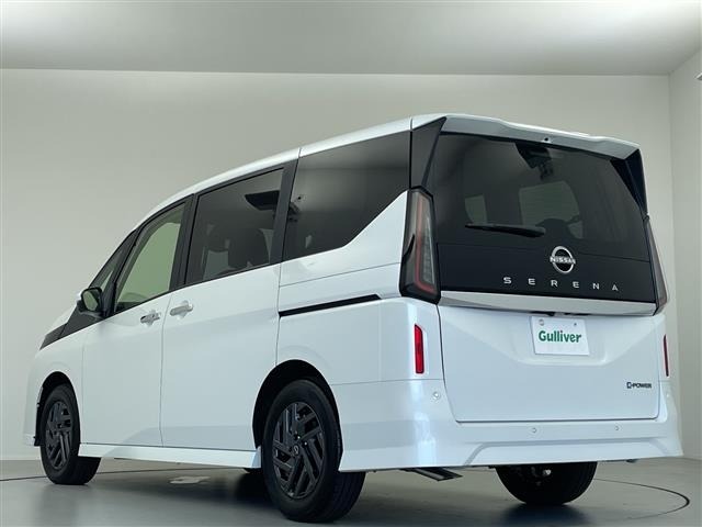 Nissan SERENA 2026 7689066-20