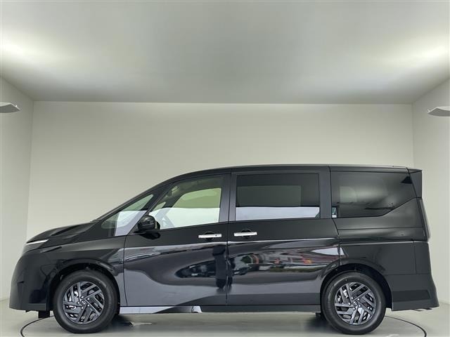 Nissan SERENA 2026 7689068-14