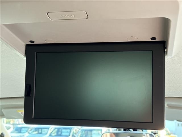 Nissan SERENA 2017 7689075-16