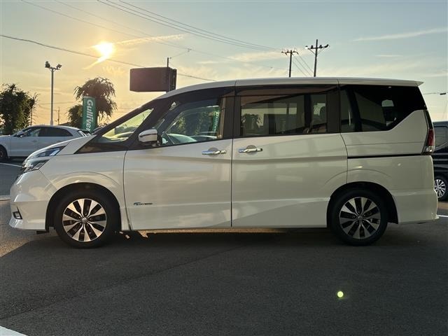 Nissan SERENA 2017 7689075-20