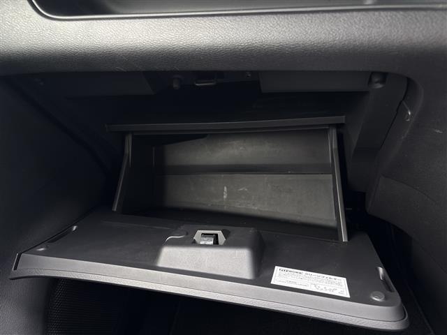 Nissan SERENA 2017 7689076-4