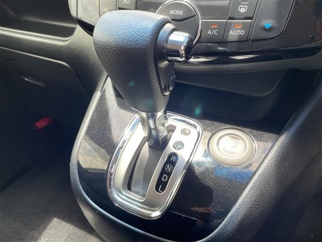 Nissan SERENA 2015 7689081-11