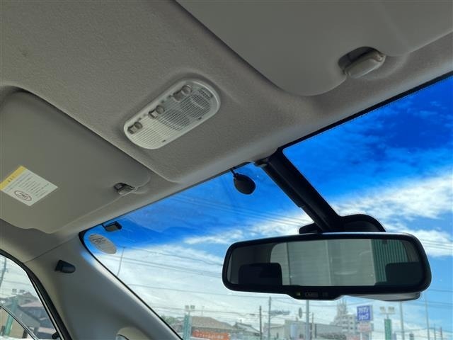 Nissan SERENA 2015 7689081-8