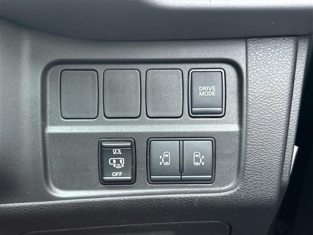 Nissan SERENA 2022 7689086-8