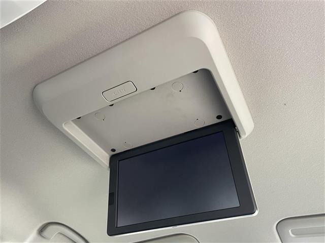 Nissan SERENA 2018 7689097-16