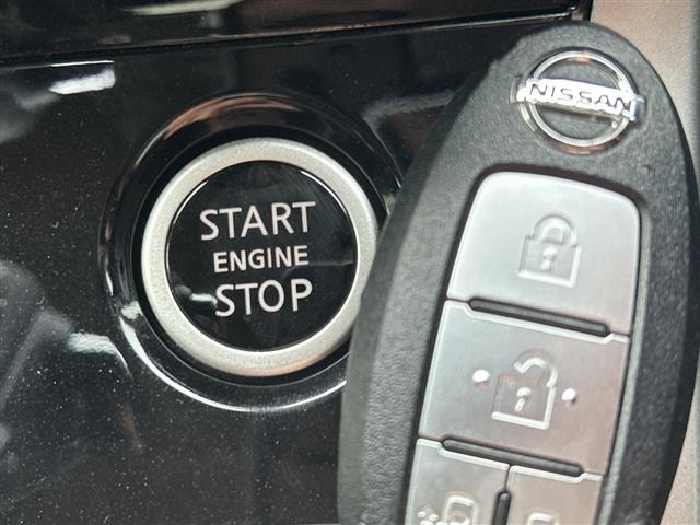 Nissan SERENA 2017 7689099-12