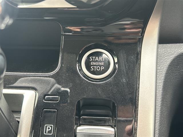 Nissan SERENA 2017 7689099-36