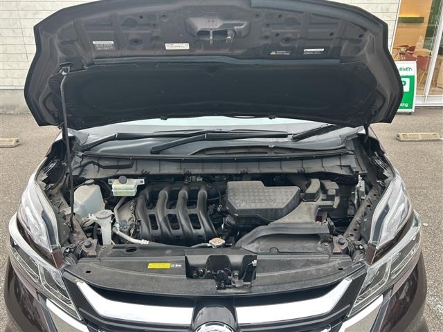 Nissan SERENA 2017 7689099-40