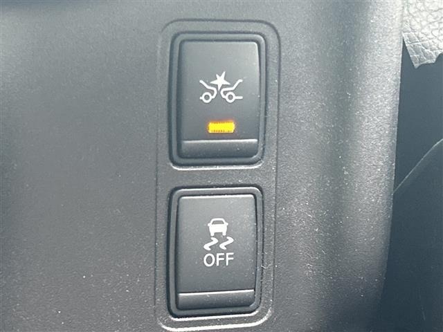 Nissan SERENA 2017 7689099-41