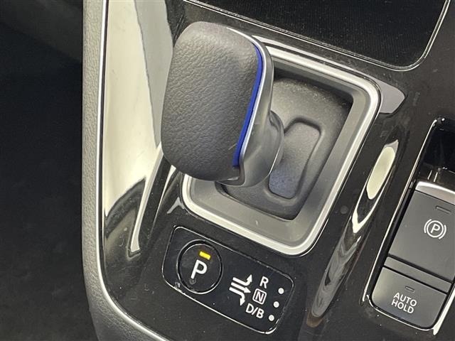 Nissan SERENA 2022 7689101-19