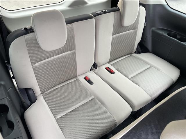 Nissan SERENA 2018 7689102-10