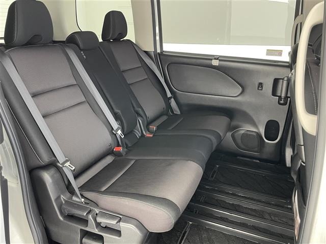 Nissan SERENA 2019 7689103-4