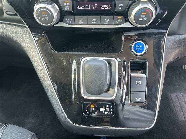 Nissan SERENA 2022 7689105-22