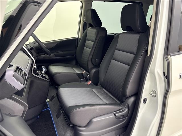 Nissan SERENA 2022 7689108-10