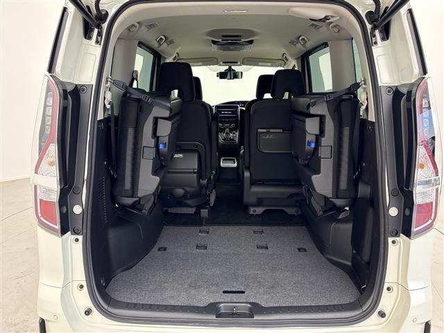 Nissan SERENA 2022 7689108-23