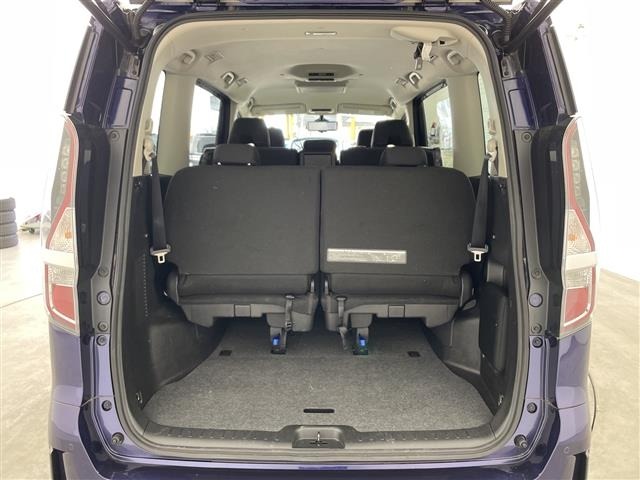 Nissan SERENA 2021 7689110-10