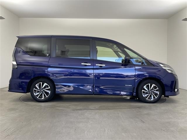 Nissan SERENA 2021 7689110-21