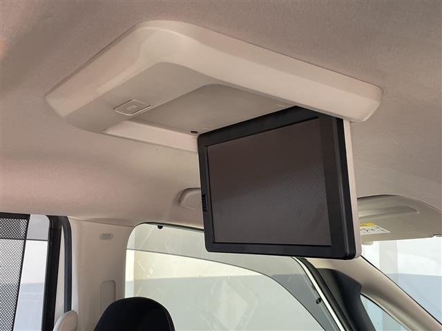 Nissan SERENA 2016 7689111-1