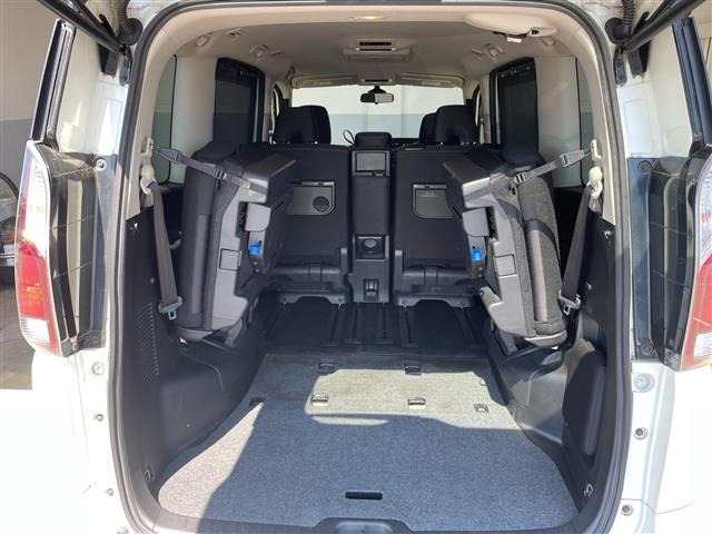 Nissan SERENA 2016 7689111-2