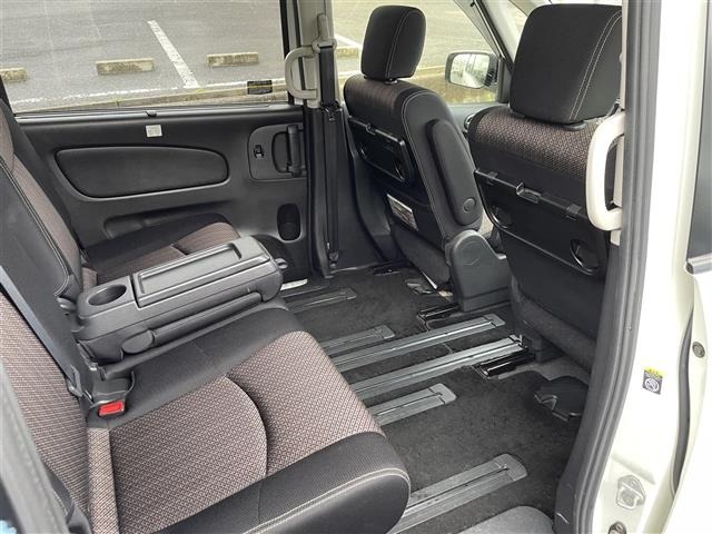 Nissan SERENA 2015 7689112-10