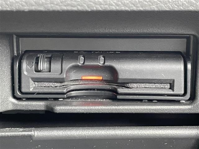 Nissan SERENA 2015 7689112-5