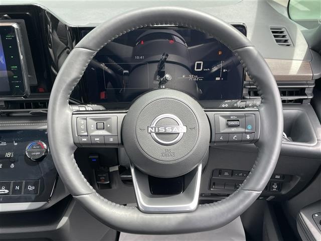 Nissan SERENA 2023 7689113-9