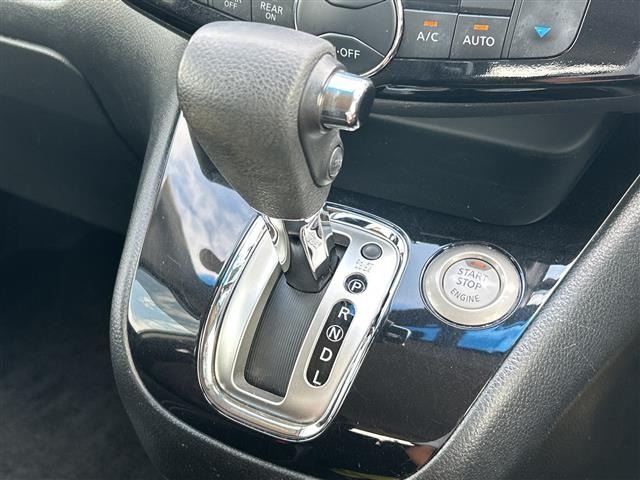Nissan SERENA 2016 7689115-1