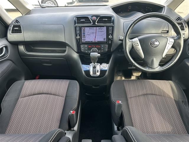 Nissan SERENA 2016 7689115-15
