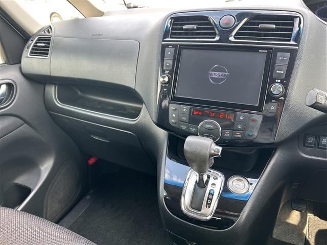 Nissan SERENA 2016 7689115-16