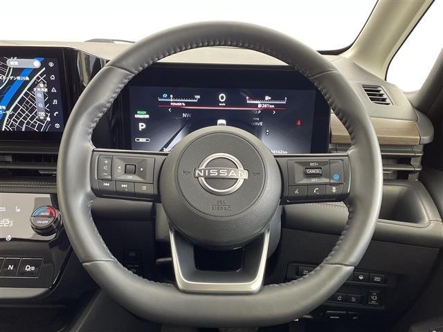 Nissan SERENA 2025 7689116-15