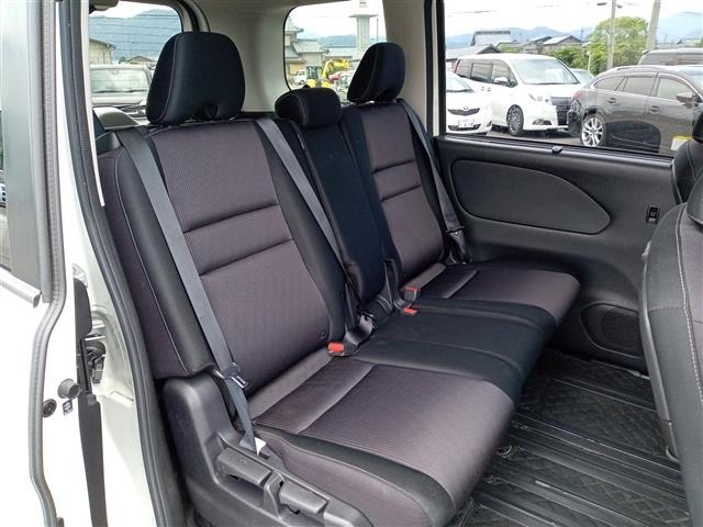 Nissan SERENA 2016 7689117-1