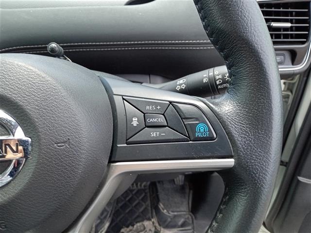 Nissan SERENA 2016 7689117-6