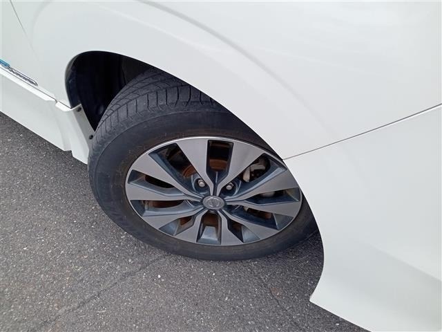 Nissan SERENA 2016 7689117-9