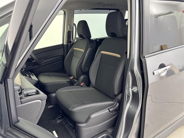 Nissan SERENA 2023 7689118-9