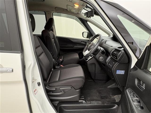 Nissan SERENA 2019 7689153-10