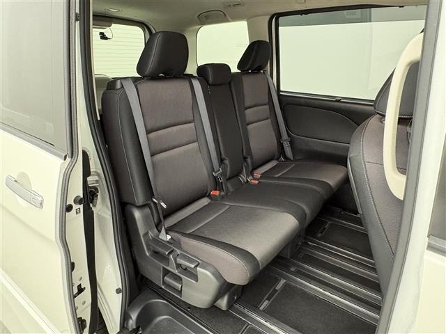 Nissan SERENA 2019 7689153-11